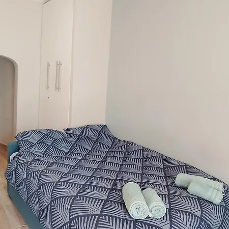 Apartament Navarino *